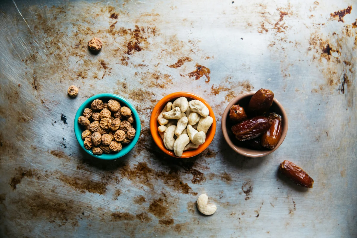 4 Simple Tips to Avoid Bloating While Traveling — Feel Energized