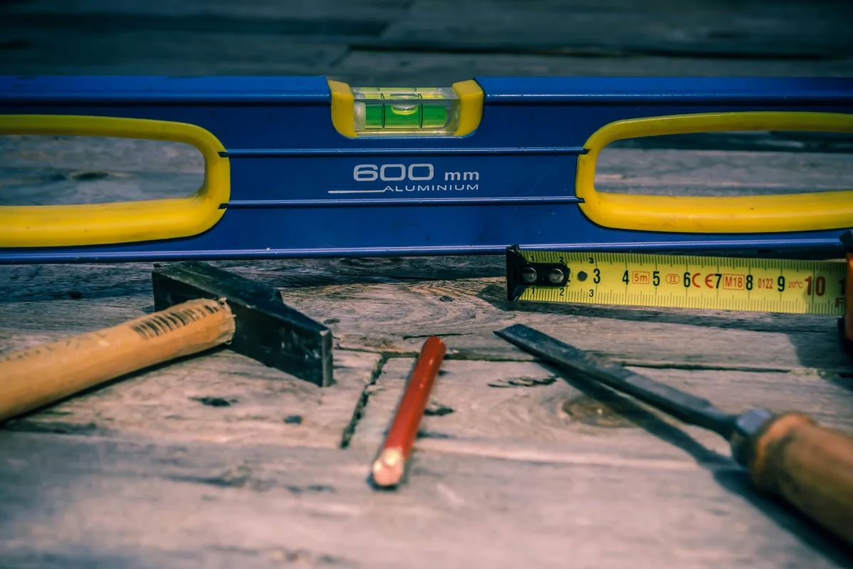 Tools and materials for installing brick driveway edging Tools and materials for installing brick driveway edging