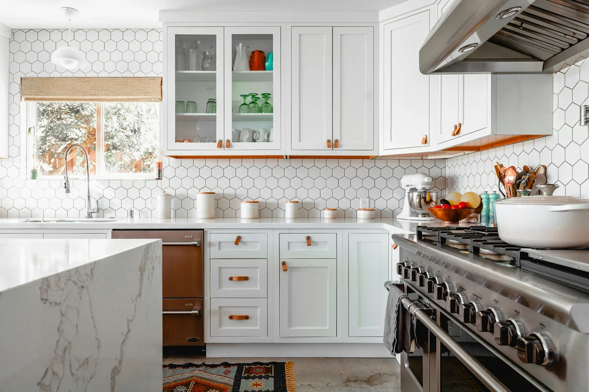 The Clean As You Go Habit for a Spotless Kitchen — Here's Why It Works
