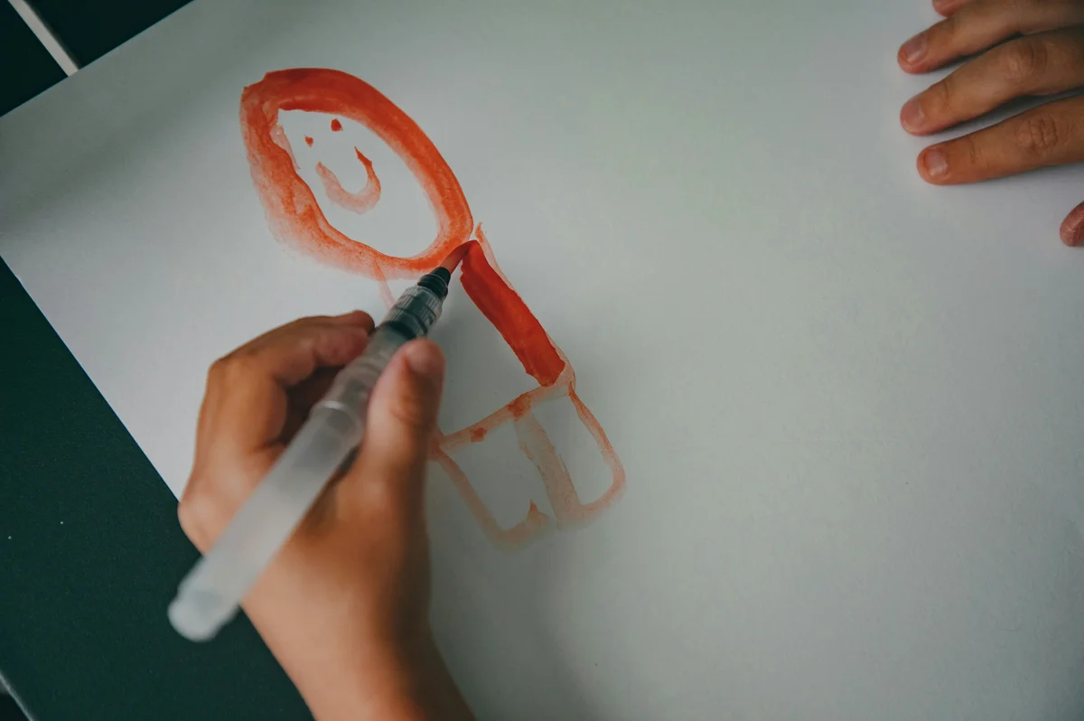 How Compliments Impact Kids' Confidence and Self-Perception