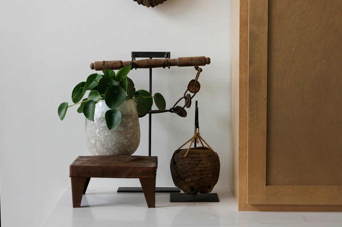Upcycled materials creatively used for DIY storage solutions in home decor Upcycled materials creatively used for DIY storage solutions in home decor