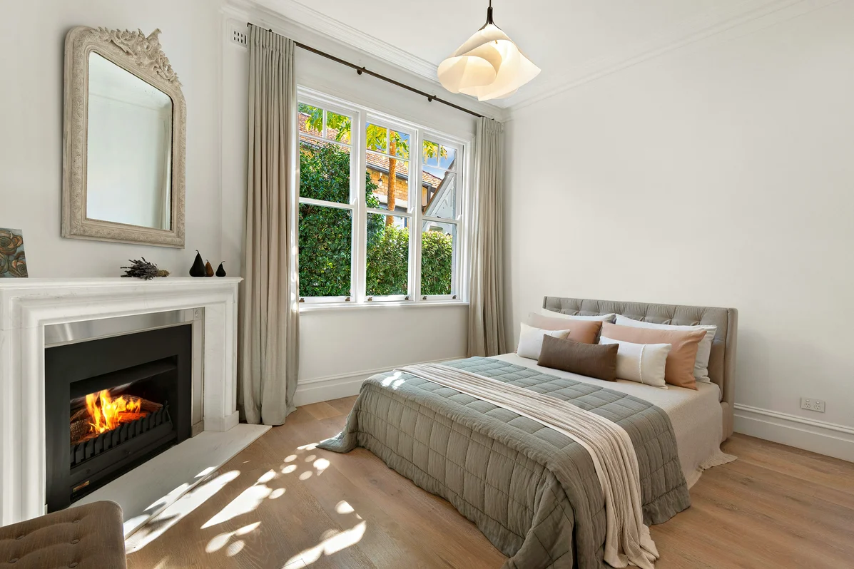 10 Easy Pieces for Stylish Guest Beds That Adults Will Love