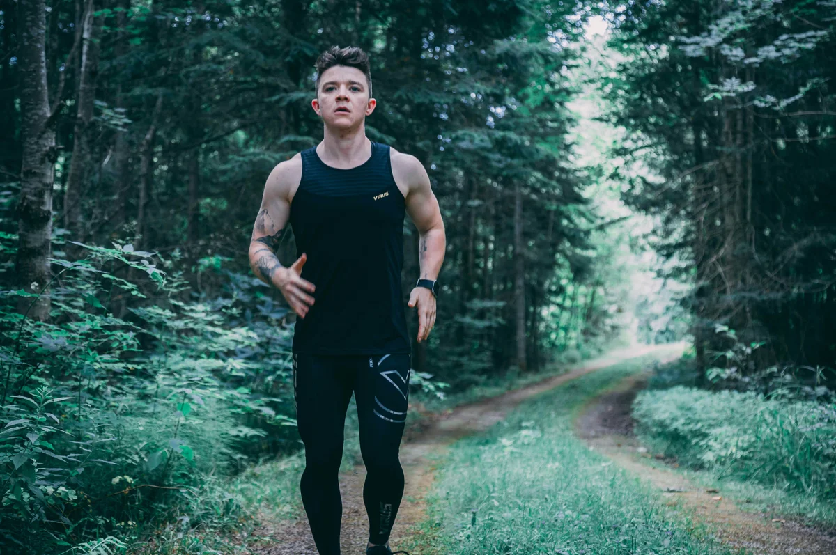 To Run Faster, Slow Down on Easy Days — A Proven Strategy