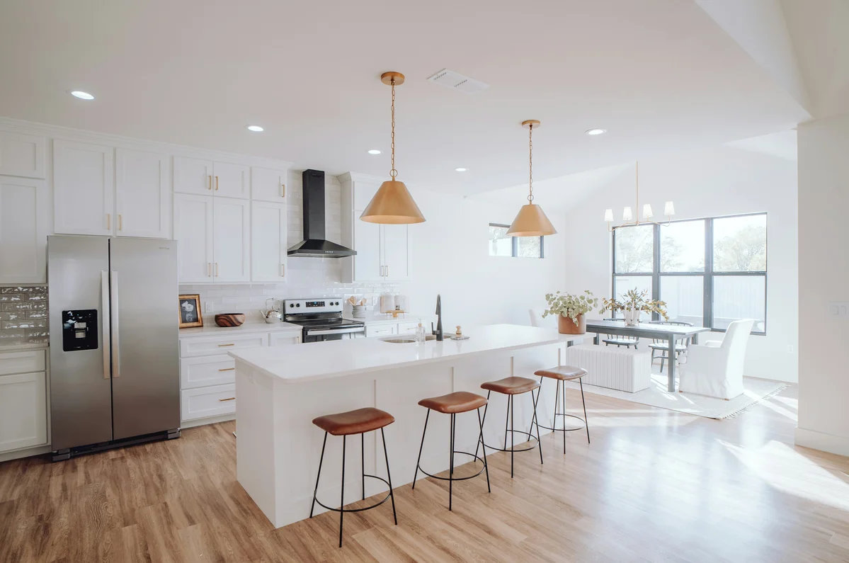 A bright kitchen with cool lighting enhancing clarity and focus A bright kitchen with cool lighting enhancing clarity and focus