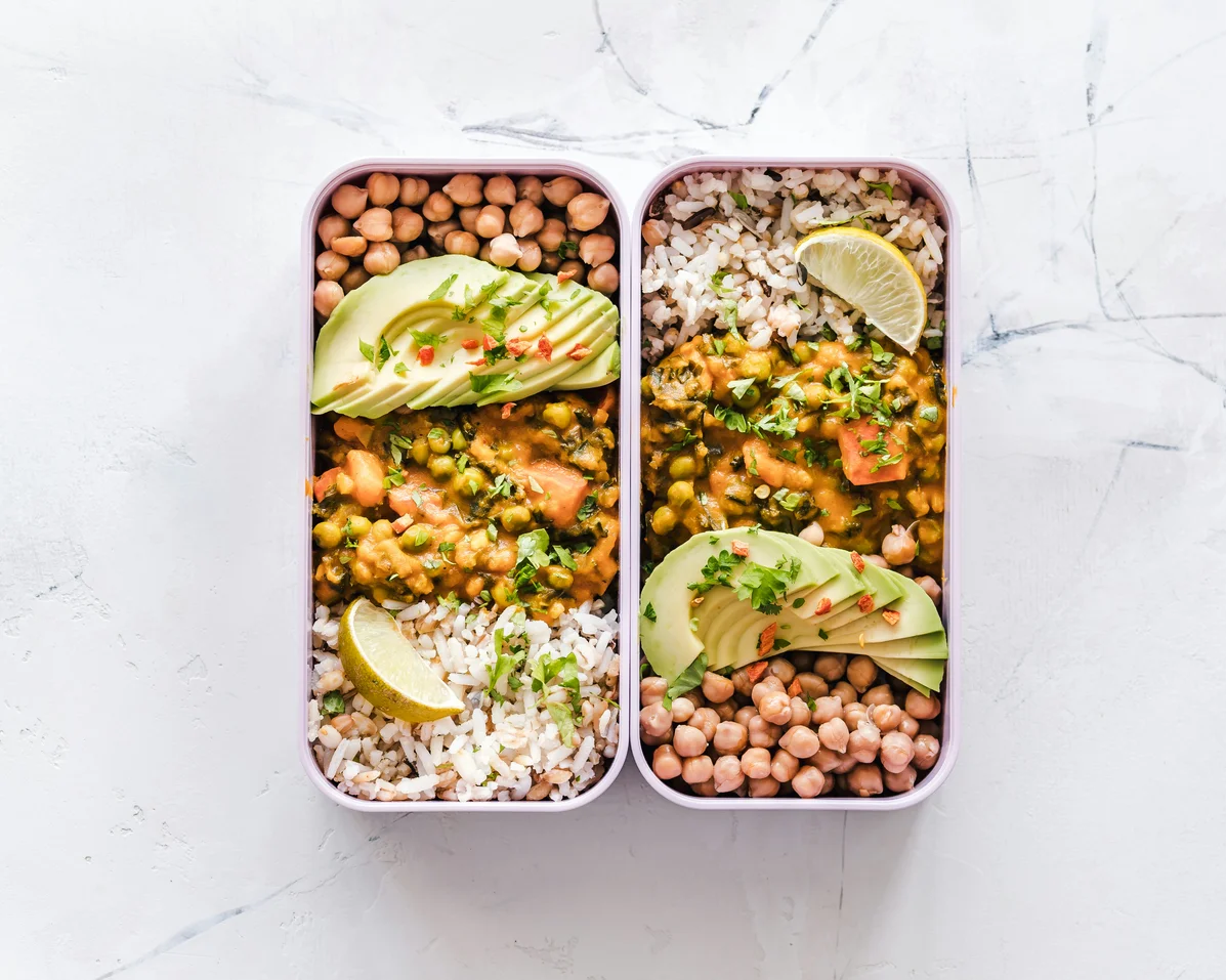 A healthy meal prep including protein and fiber-rich foods A healthy meal prep including protein and fiber-rich foods