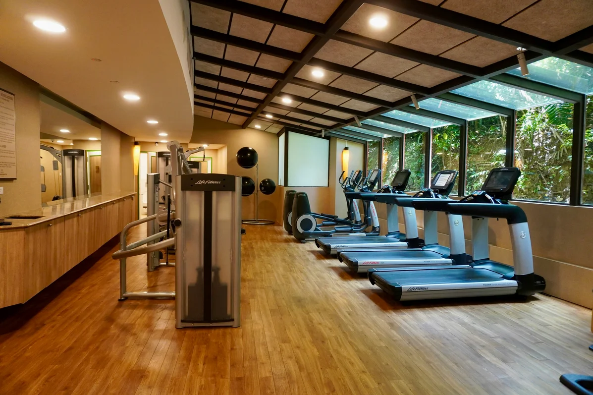 Why Strength Training Can't Replace Cardio: The Key Differences
