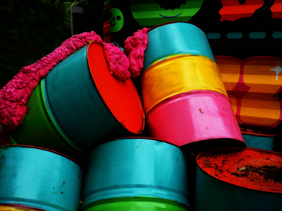 Turn an Old Bucket Into a Cutesy Home Storage Solution